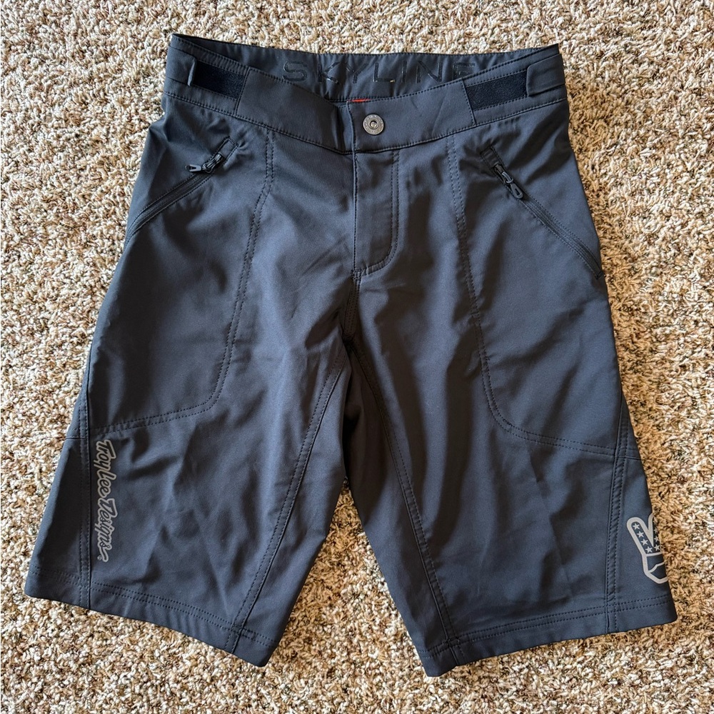 Men's Gray Shorts